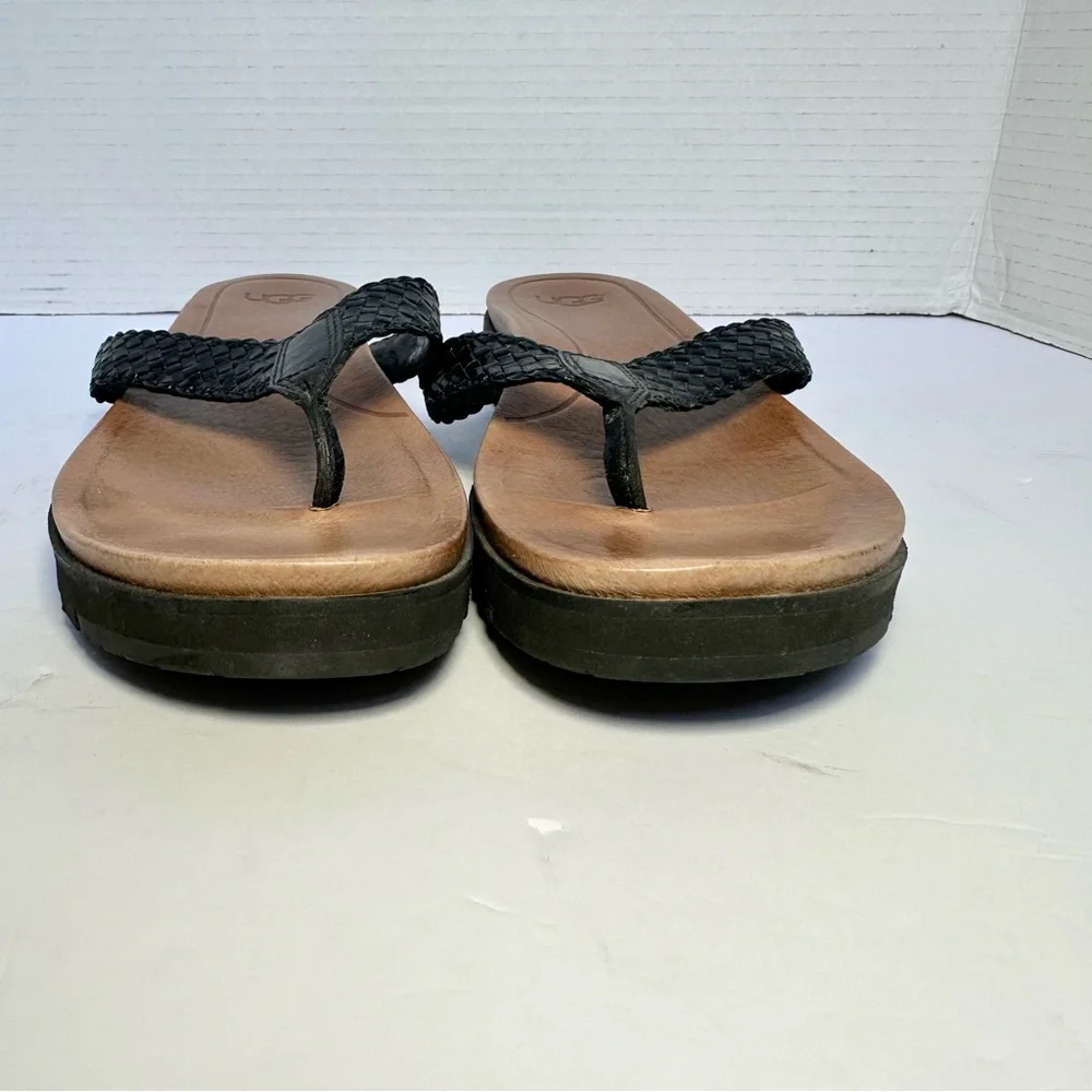 UGG Women's Black and Tan Lorrie Leather Woven Thong Sandals- Size 8